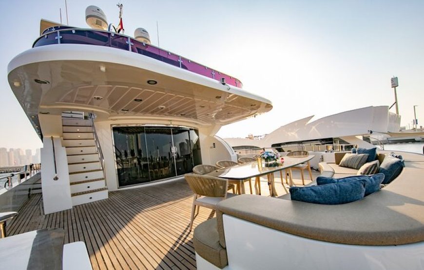 Dubai Harbour Super Yacht Experience with Live station & Drinks